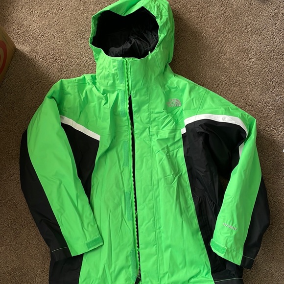 The North Face Jackets & Coats Boys The North Face Winter Coat Like